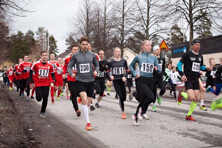 Pentin Pinkaisua kuvaamassa